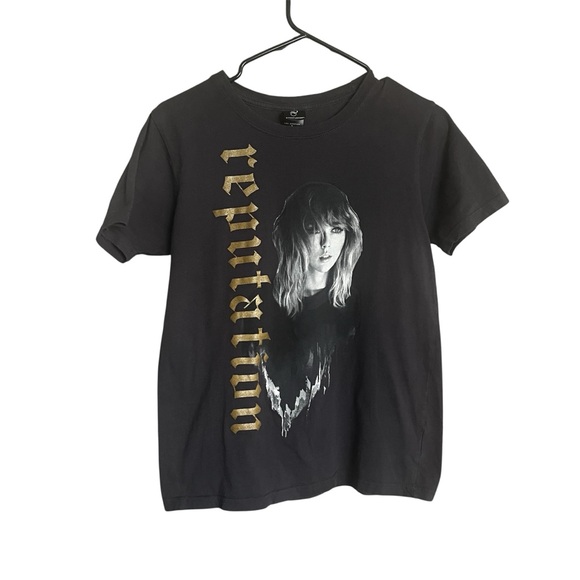 Bishop & Bishop Tops - Taylor Swift 2018 Reputation Stadium Tour Tee SZ S BLK Pop Music Swiftie